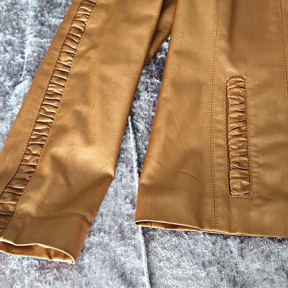 Conrad C Collection Size 8 fully lined tan jacket - Picture 7 of 8